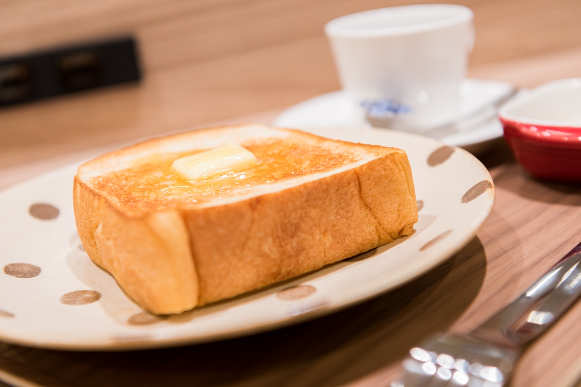 【New！】女性専用カプセルルーム「極厚トーストの朝食付きプラン」