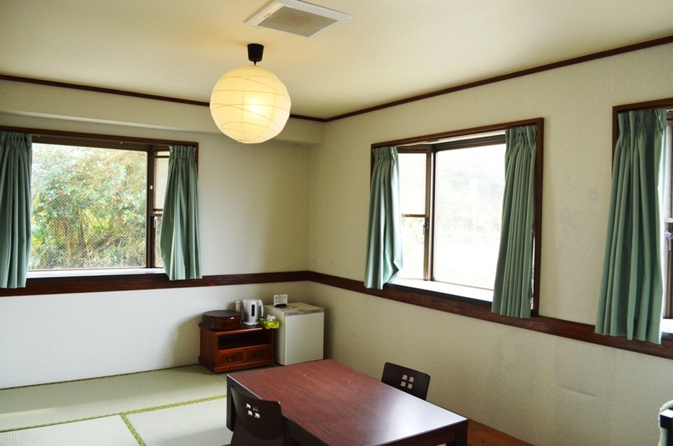 Japanese style room for 2-3 people