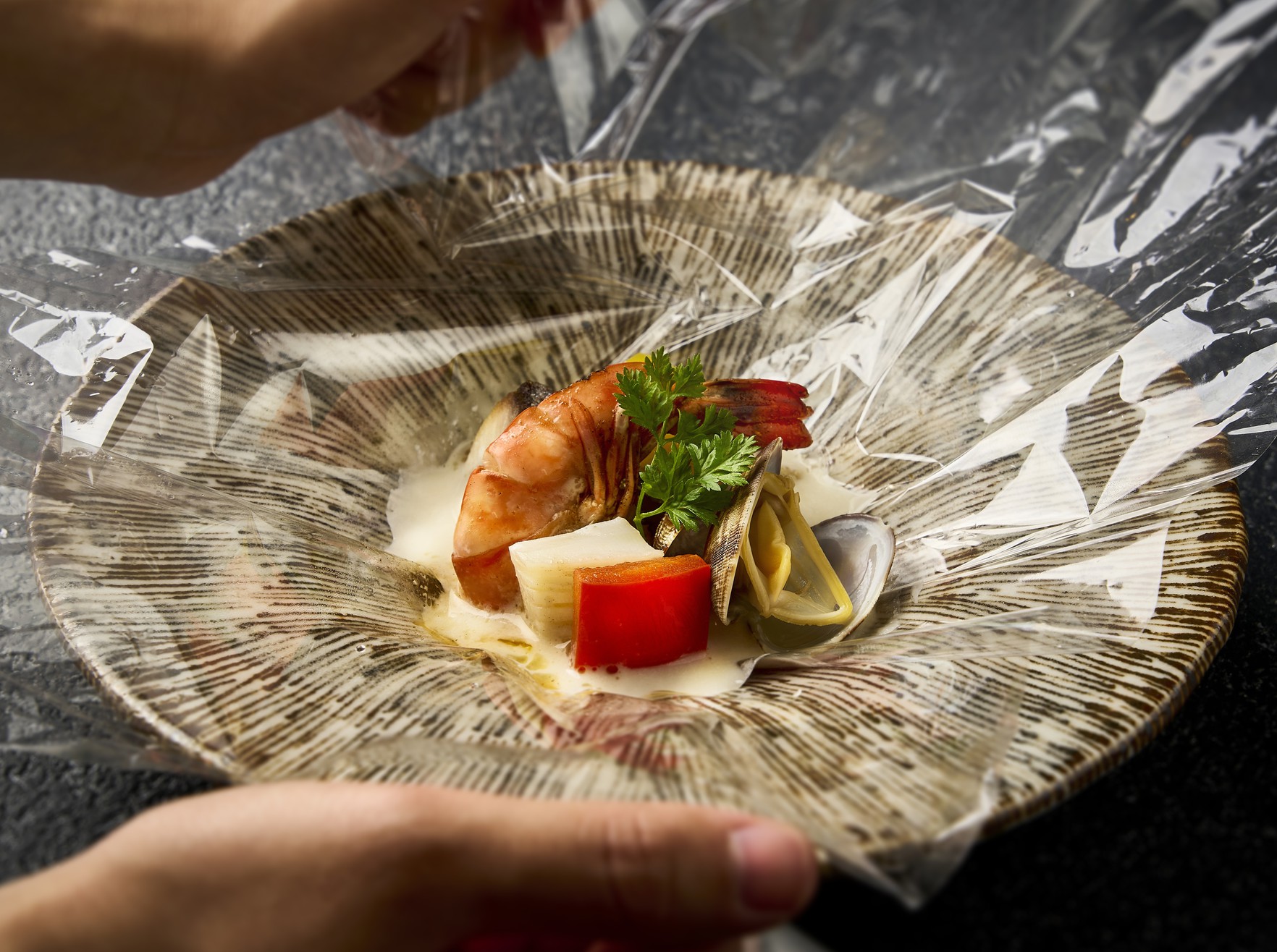 【楽天トラベルサマーSALE】【スタンダード】[お箸で食べるフルコース★]南紀勝浦産の生まぐろつき