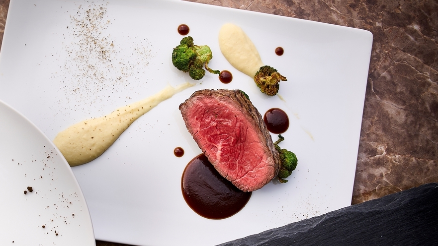 【モニタープラン】伊勢海老を含む熊野の海の幸と大地の恵みを味わう季節のフレンチ