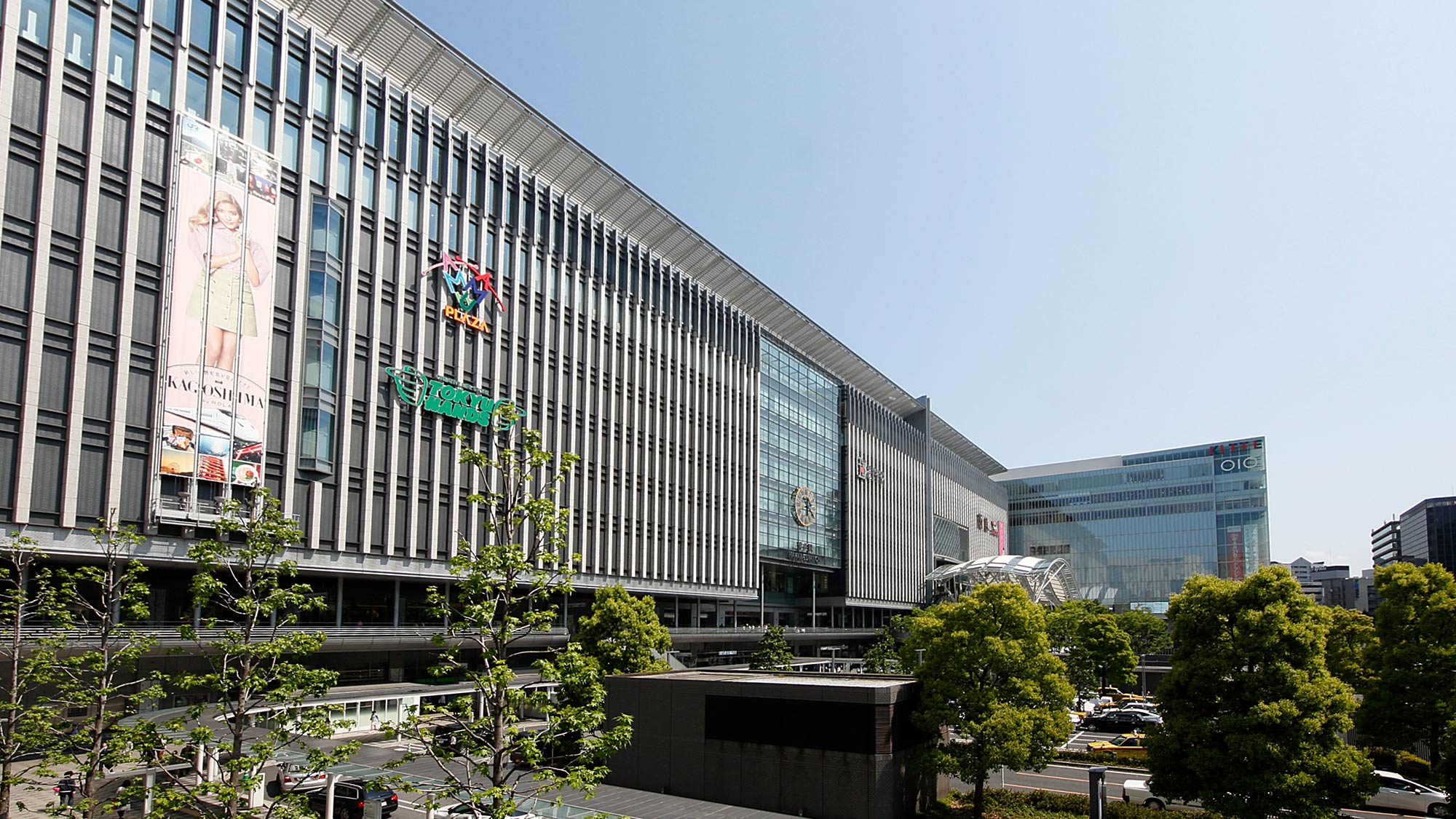 ・JR博多シティでお買い物もお楽しみください♪