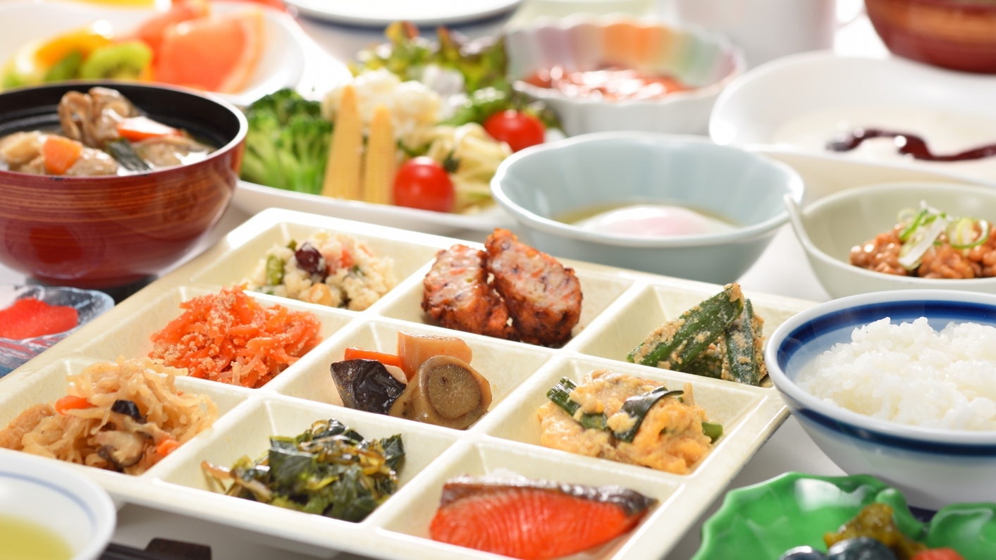 【平日限定】1泊2食付き◇平日冬旅シンプルプラン◇ご夕食は『海つ路』でライブキッチンのビュッフェ♪
