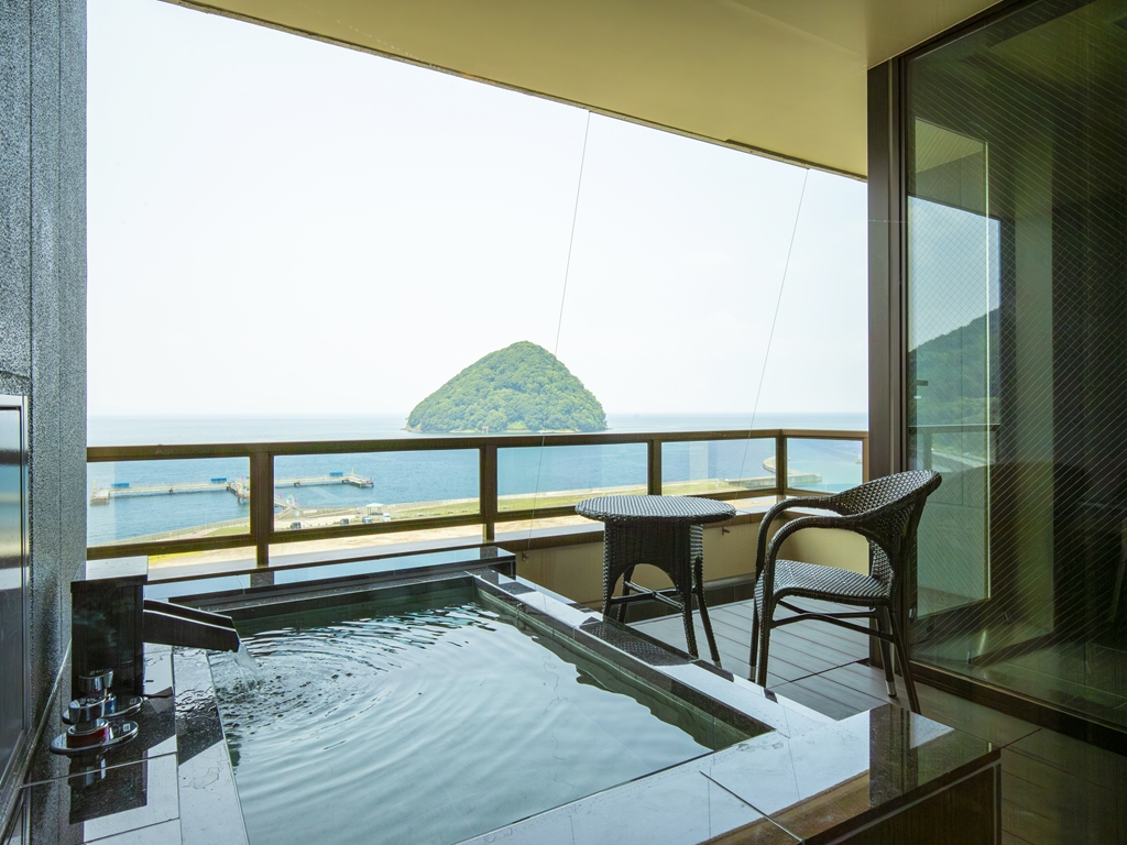 むつ湾スイートルーム（露天風呂）