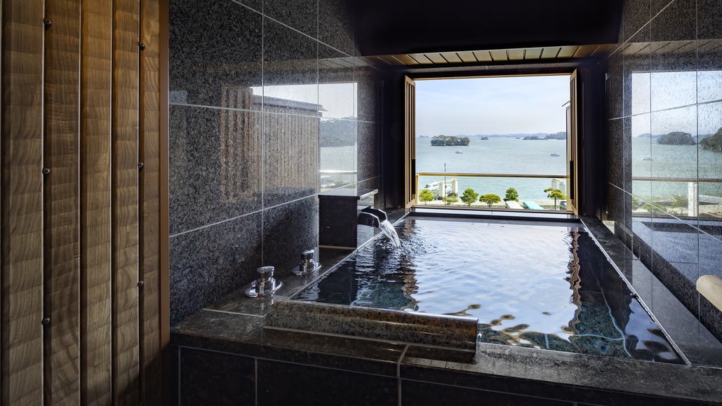 プレミアムセンターウイング 天然温泉露天風呂付き客室-21