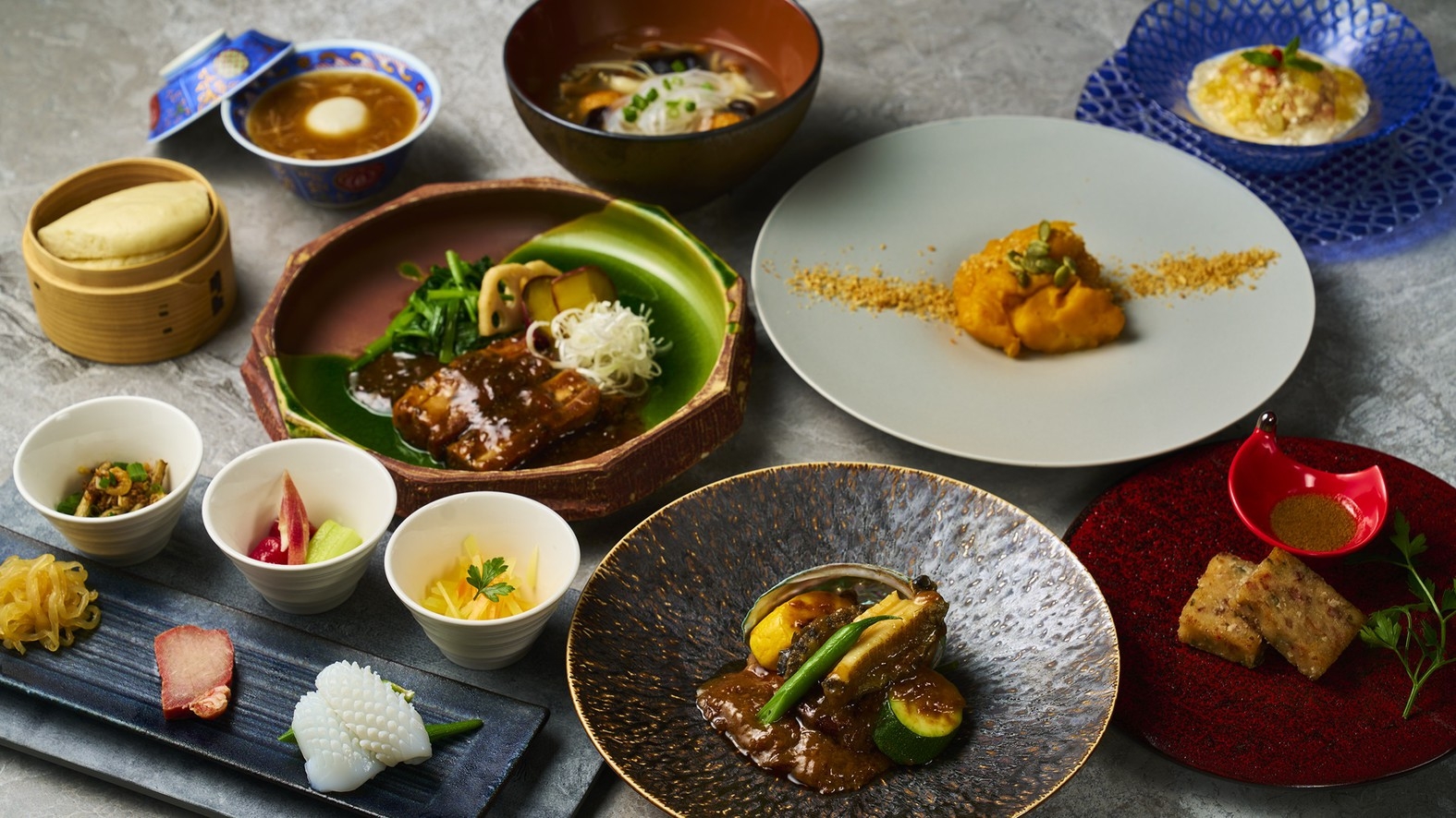 【中国料理コース／秋】多彩な香辛料や調味料が新たな味わいを生みだす本格四川料理を堪能！＜1泊2食付＞