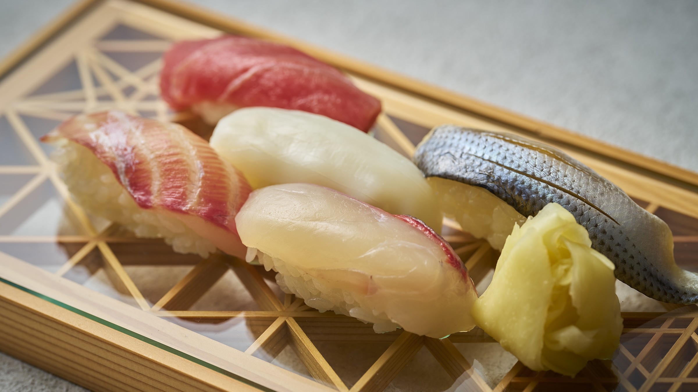 【日本料理コース】三河湾の魚介類や渥美半島の野菜などを盛り込んだ、四季折々の創作会席＜1泊2食＞