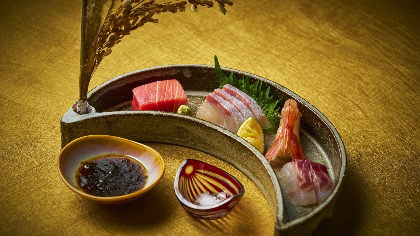 【日本料理コース】三河湾の魚介類や渥美半島の野菜などを盛り込んだ、四季折々の創作会席＜1泊2食＞