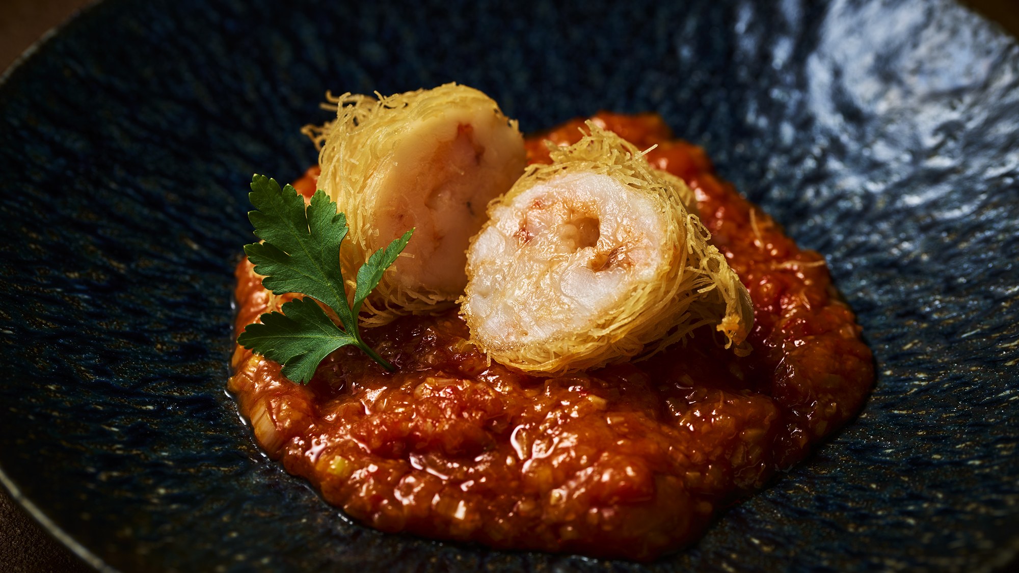 【中国料理コース】秋（2026年9月～11月）魚料理　大海老の天使の髪包み　