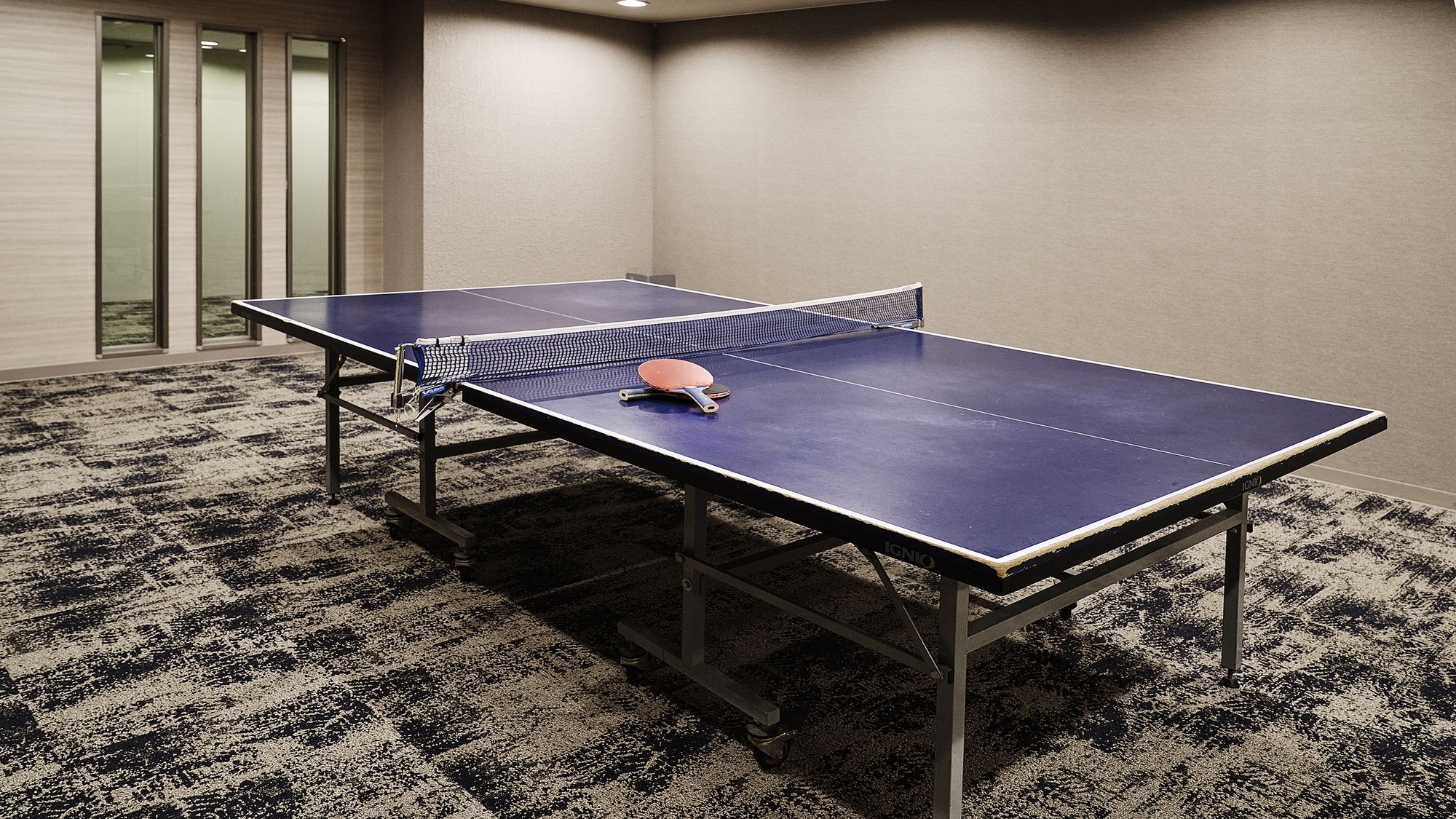 【卓球】利用時間 8:30～23:00（最終受付22:30）／ご料金 30分600円（税込）