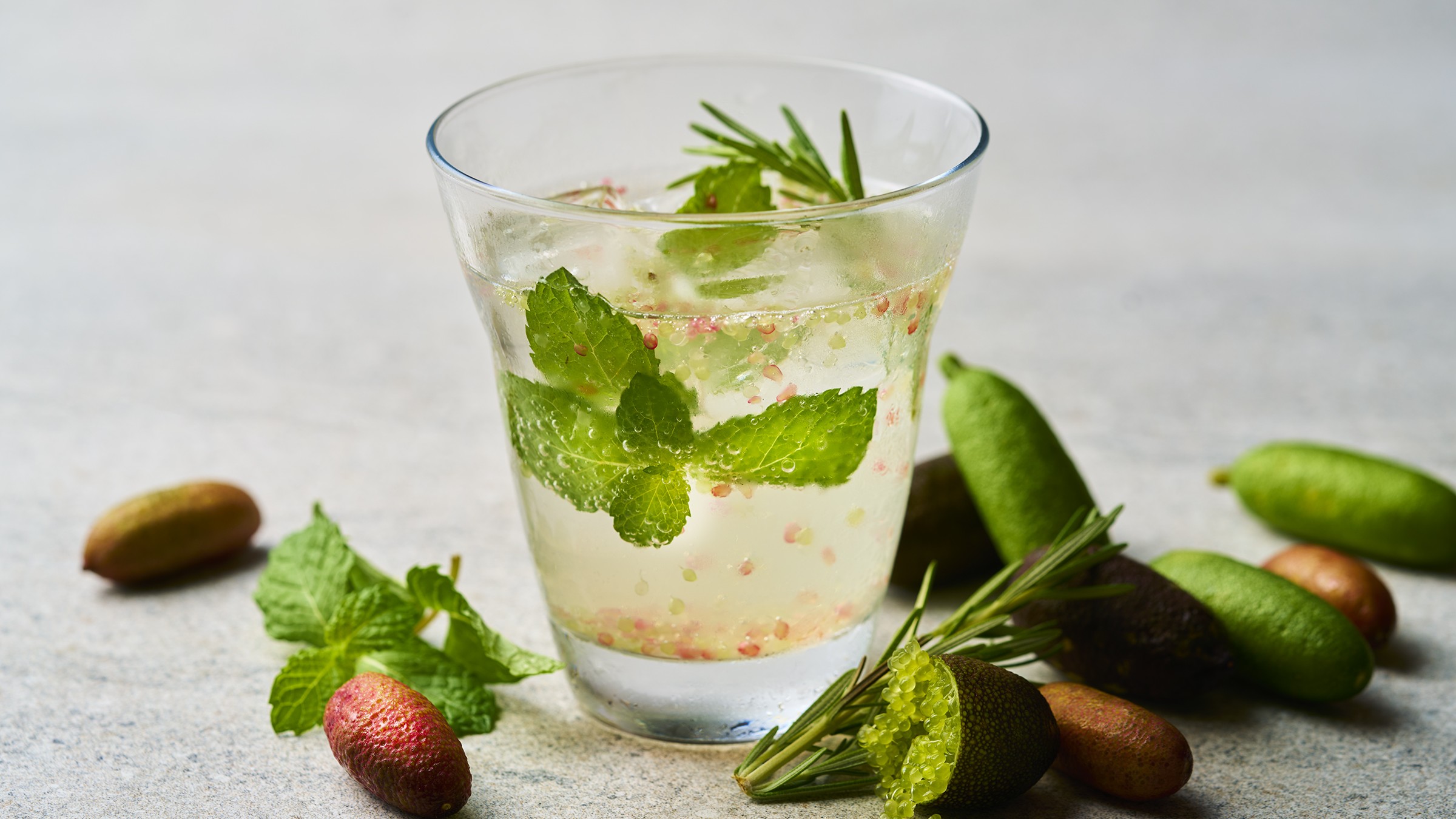 カフェメニュー／フィンガーライムレモネード（期間限定）