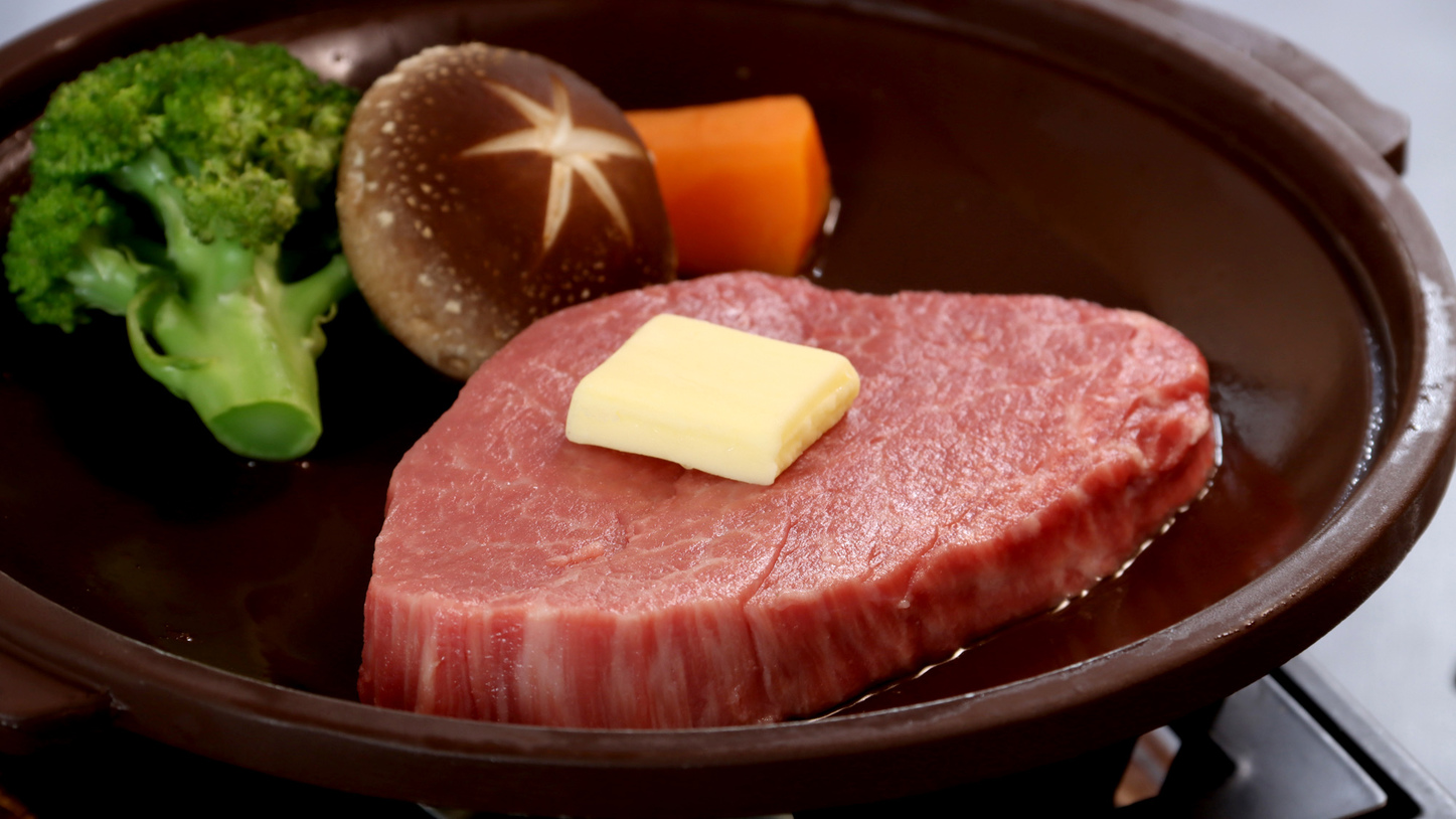 【夕食は個室で】〜選べる飛騨牛料理と季節の会席フルコース〜貸切温泉が無料♪《2食付》