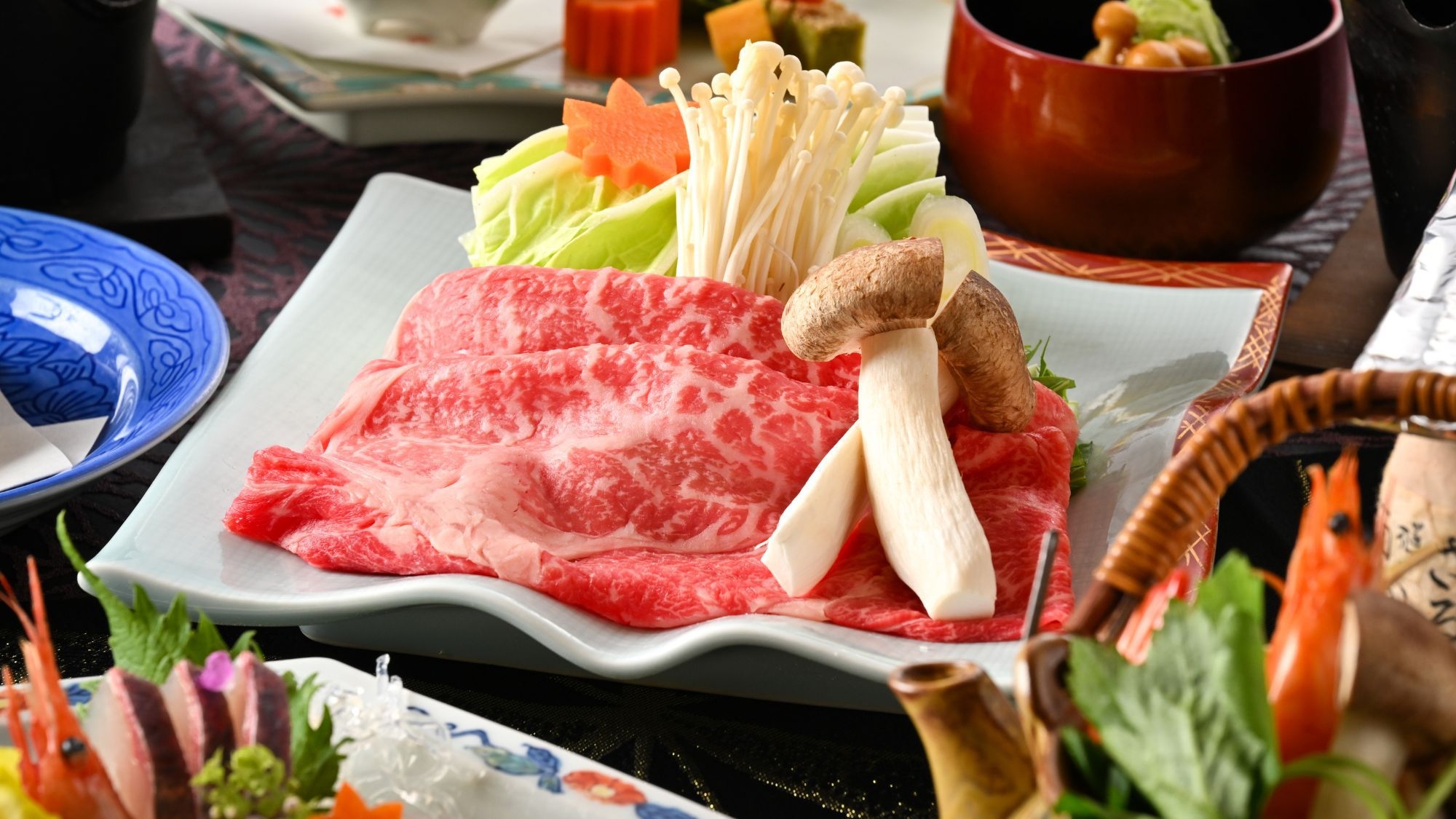 毎年人気【松茸会席プラン】土瓶蒸し・すき焼き・焼き松茸・天ぷら・釜飯など松茸を堪能する、秋の彩り会席