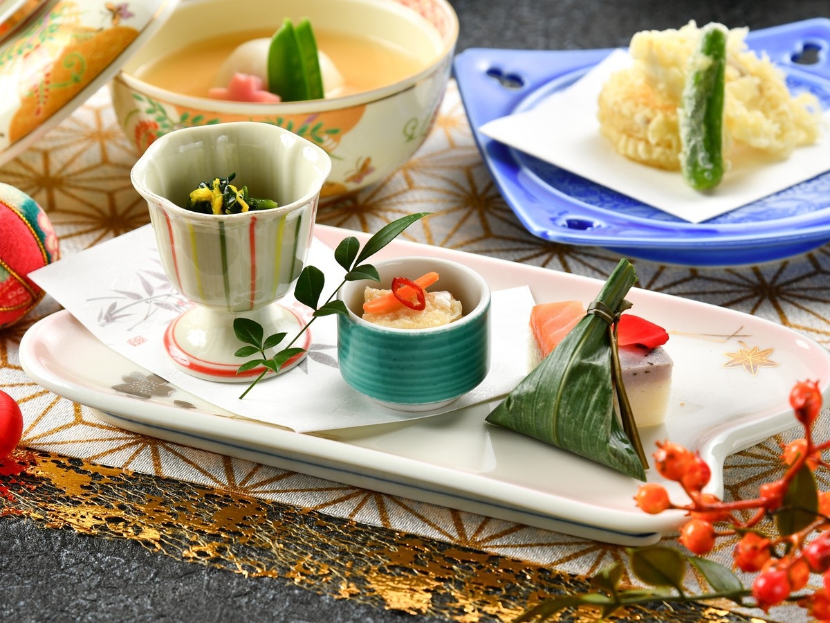 お1人様5000円割【個室食確約】源泉かけ流し展望半露天付客室！新幹線石川県全線開業1周年記念プラン