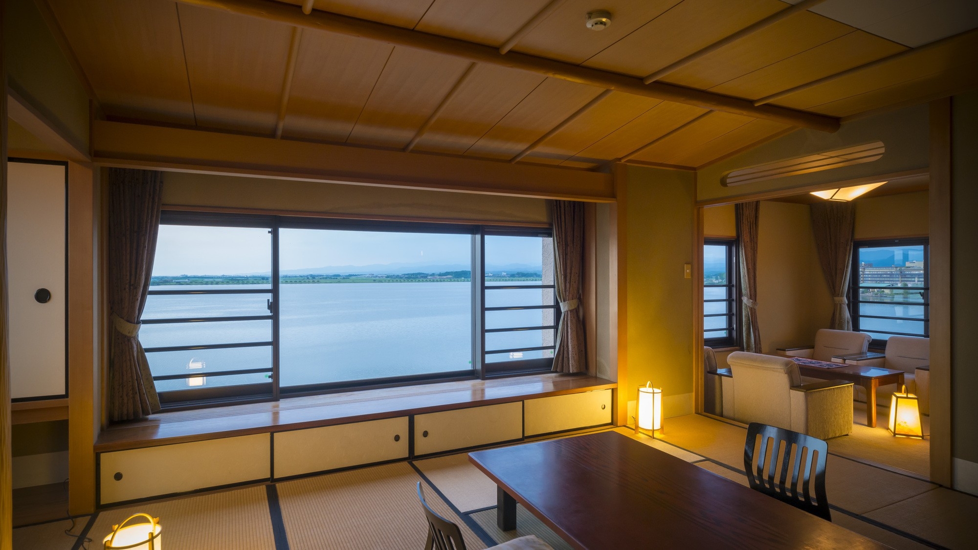 【温泉SALE】迷ったらこちら！柴山潟が美しく見えるパノラマビュー特別室