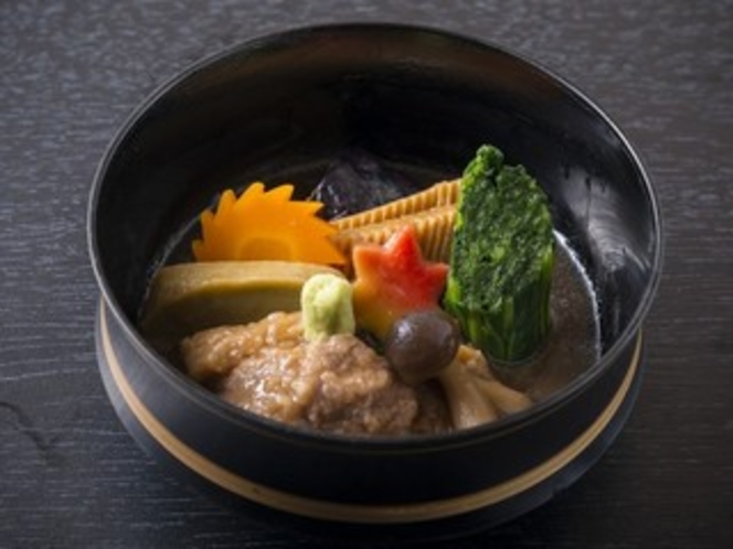 金沢の郷土料理：治部煮
