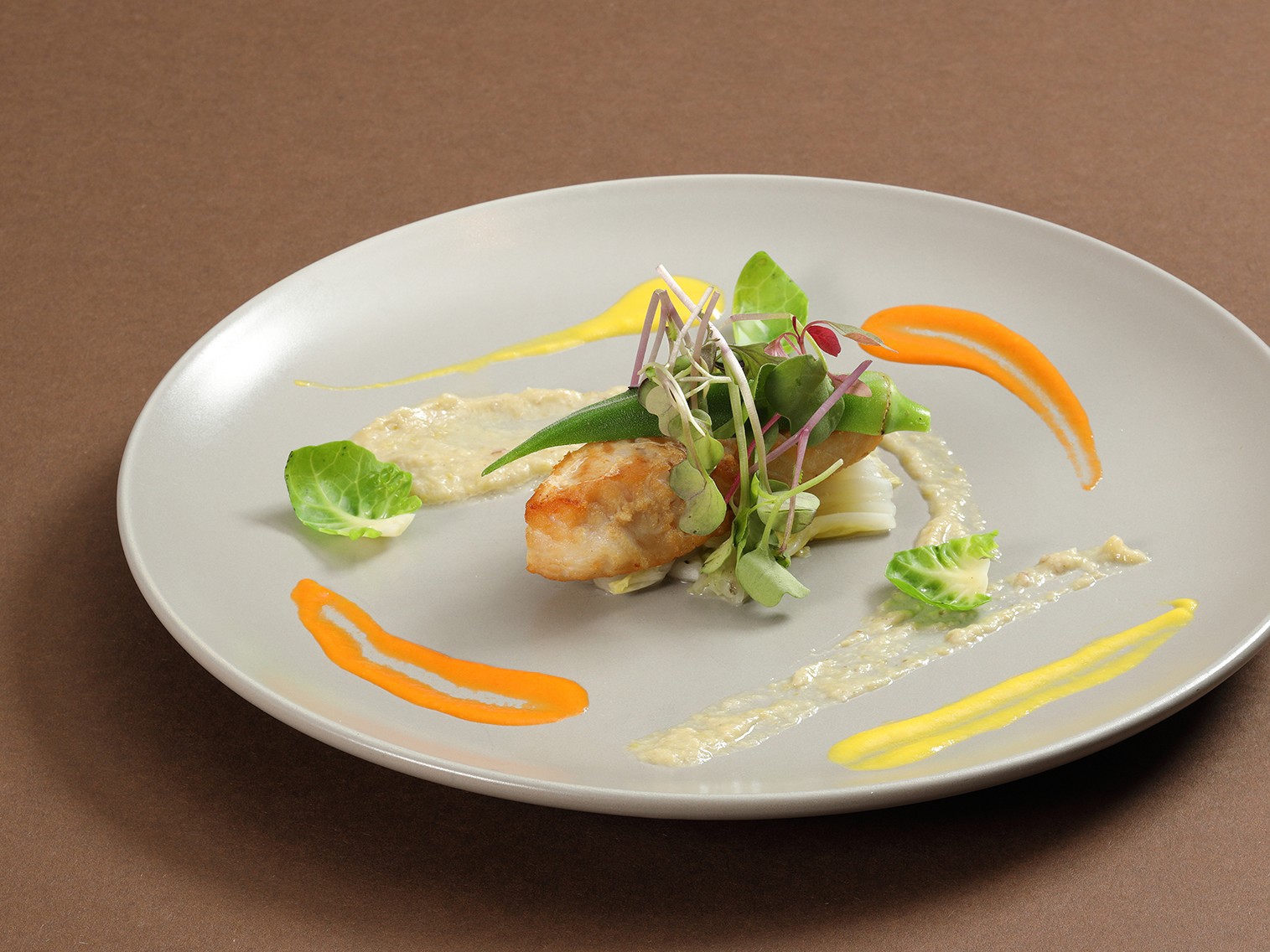 白身魚のソテー 酒粕入り野菜ソース