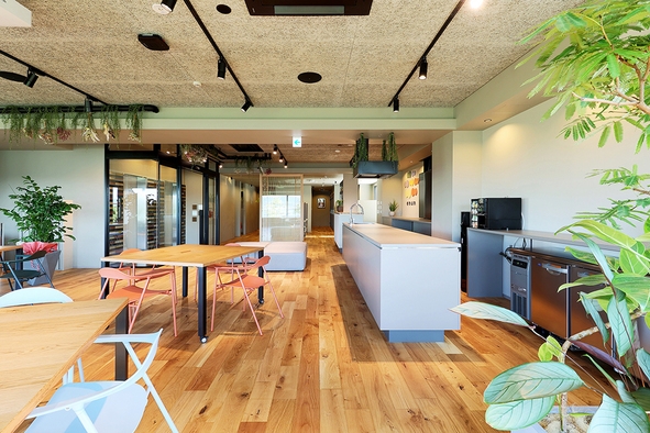 【ワーケーションプラン】ワーキングスペース enun 縁雲を利用放題！＜朝食付き＞