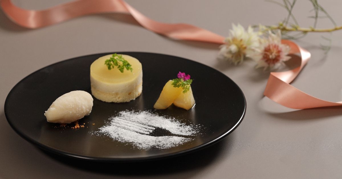 ＜10％OFF＞地産地消のハーフコースを夕景レストランで満喫！/ 夕・朝食付