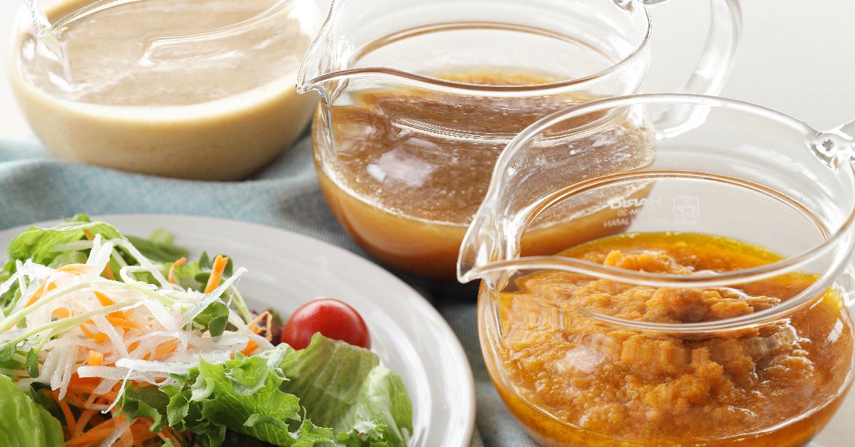 【朝食】地元出雲産野菜をふんだんに使ったサラダ。オリジナルドレッシングで素材の味を引き立てます。