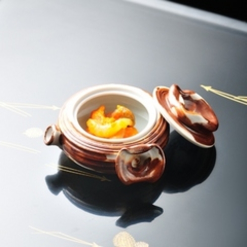 ■懐石料理（秋一例）椀物