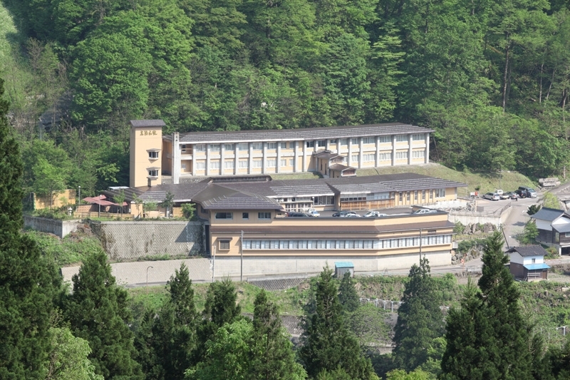 ★朝食付きプラン★世界文化遺産「合掌集落」を見た後は露天風呂で一汗流し♪五箇山の自五箇山の自然を満喫