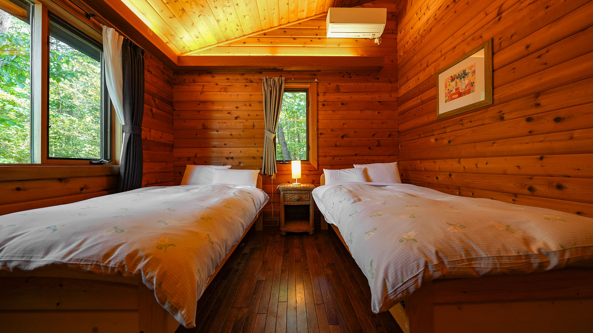 ・【カール】エアコン完備のベッドルーム。どの時期でも快適に滞在していただけます