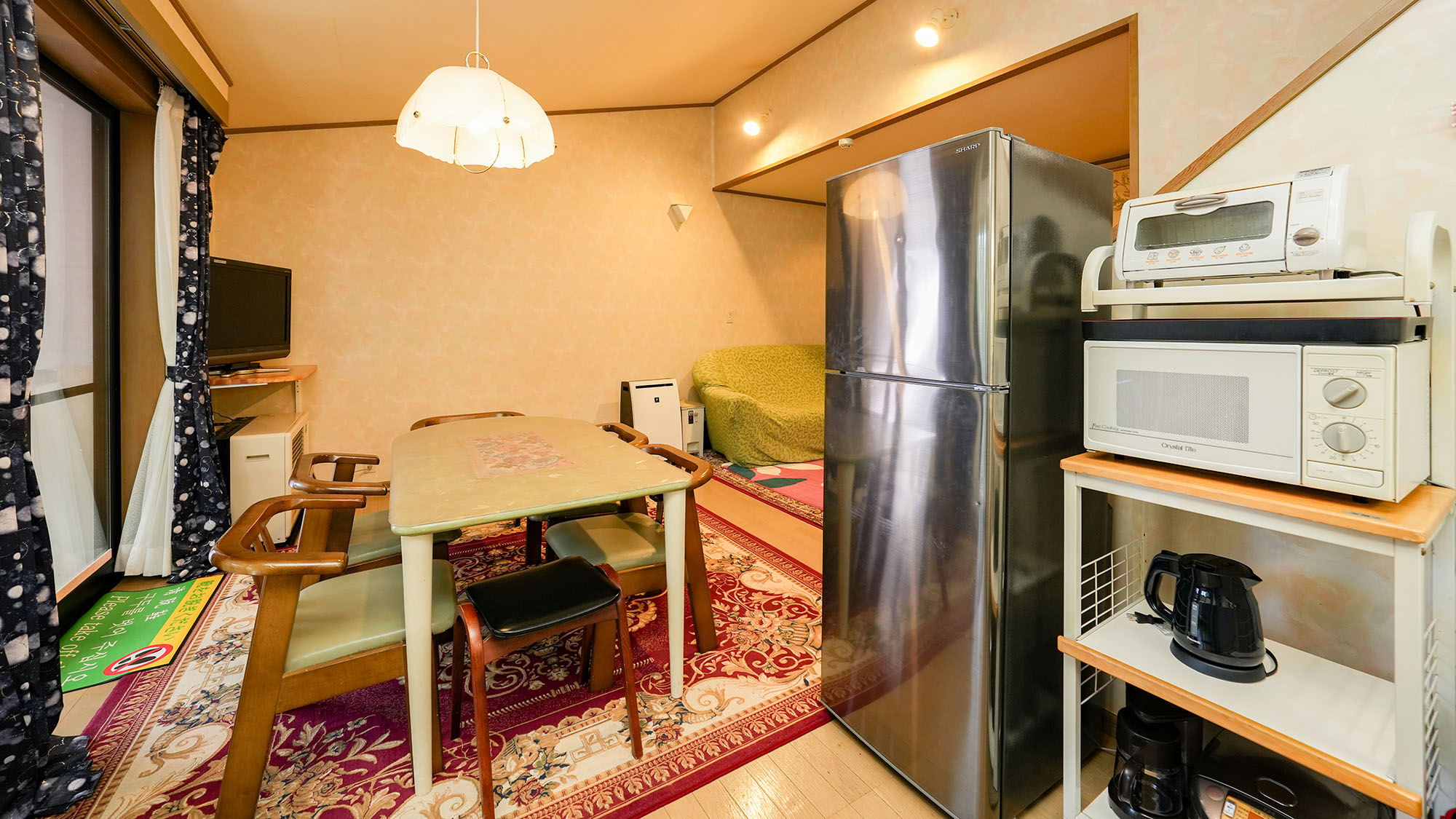 ・【しおん虹】大きな冷蔵庫、調理器具を完備。大人数での自炊は合宿気分を味わえます