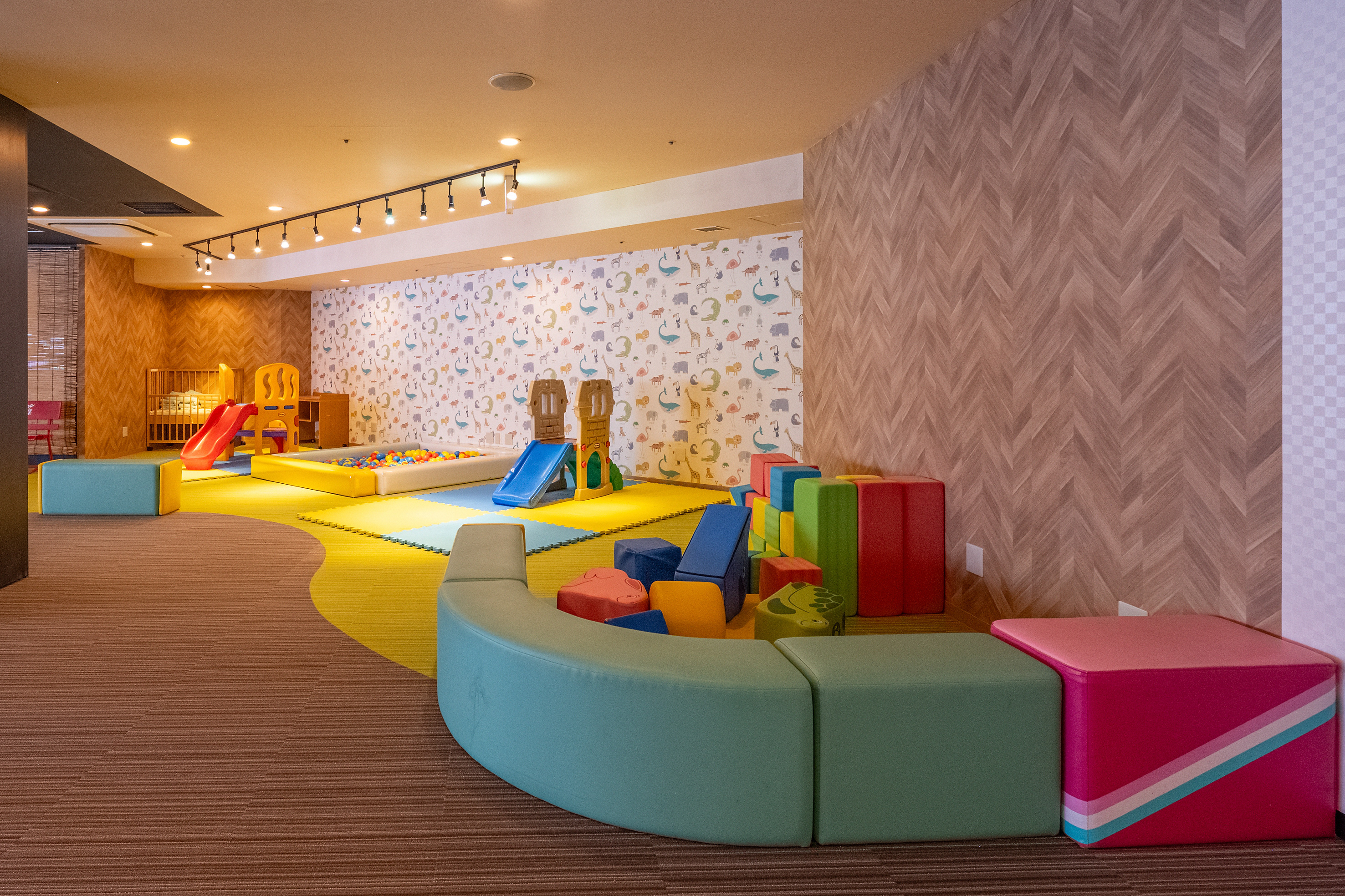 キッズコーナー