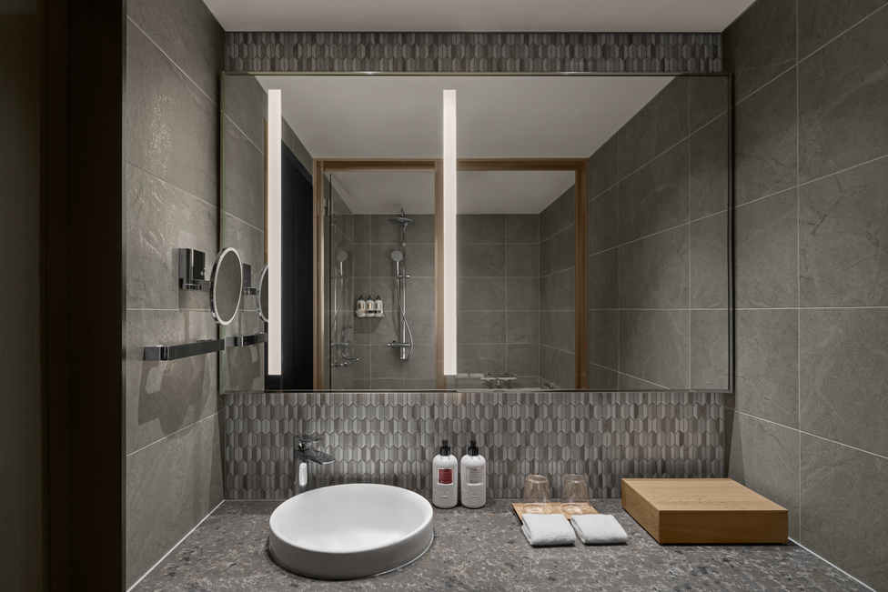 2シングル プレミアム クラブラウンジアクセス　バスタブ付き（バスルーム）