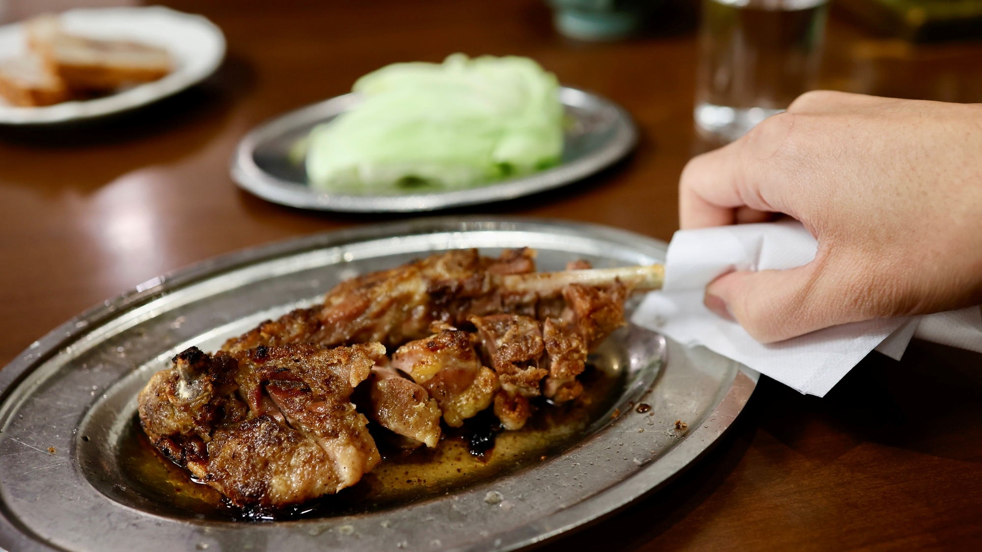 ご当地名物骨付き鳥（親・若）を食べて高松観光を楽しもう！※イメージ