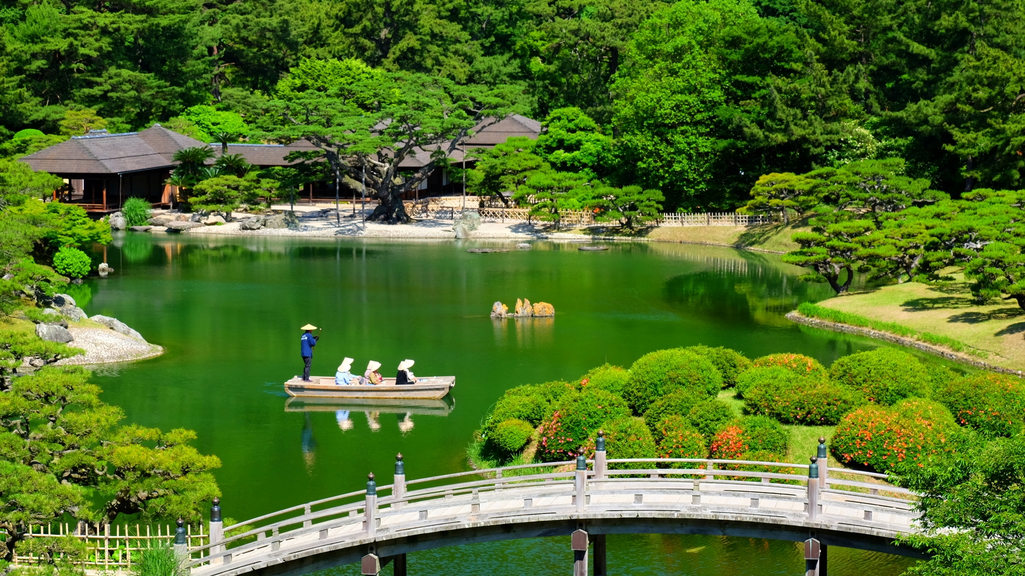 【当館から車で約5分】栗林公園