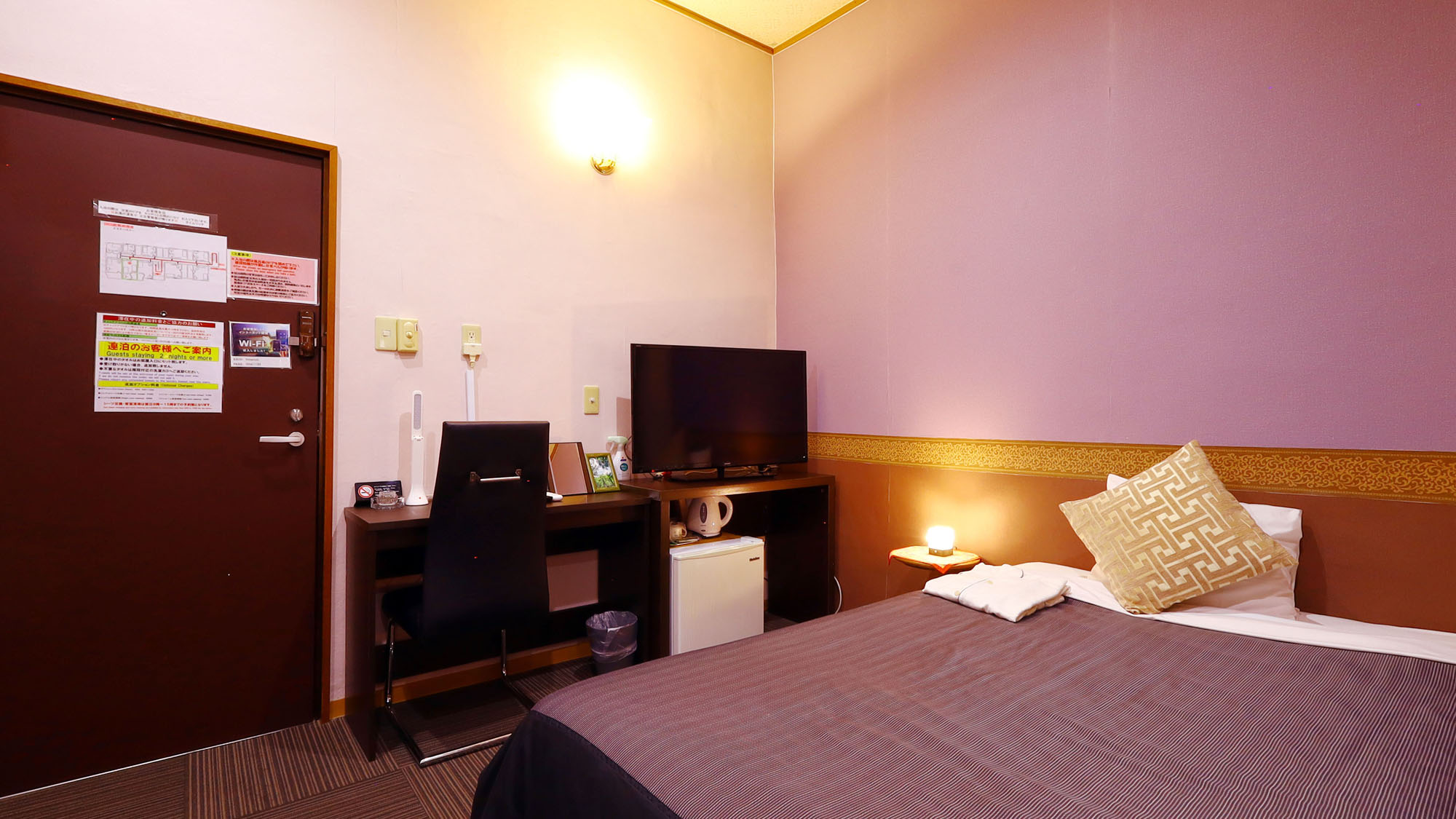 【喫煙可ツインルーム】211号室は2名でも利用可