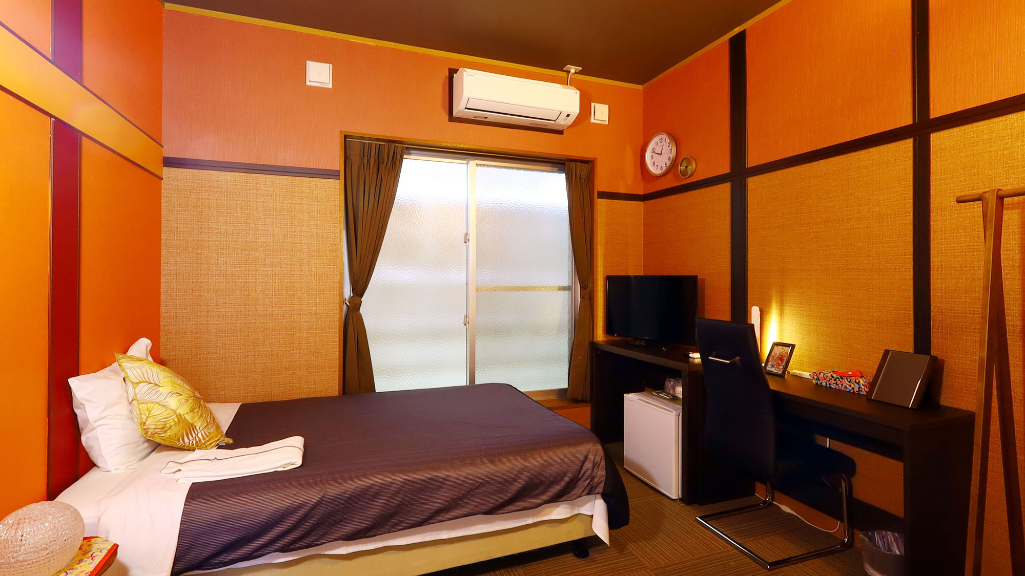 【禁煙ルーム】103号室は和とアジアンが融合した隠れ家的な雰囲気