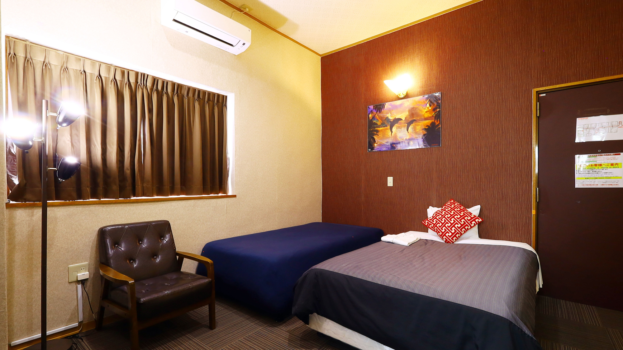 【喫煙可ツインルーム】小さなお子様連れに最適の212号室