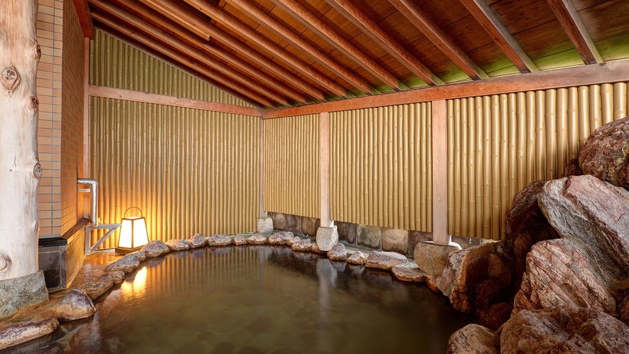 *【大浴場】当館自慢の天然ラジウム温泉。入浴後はカラダがポカポカ温まるとのお声も♪