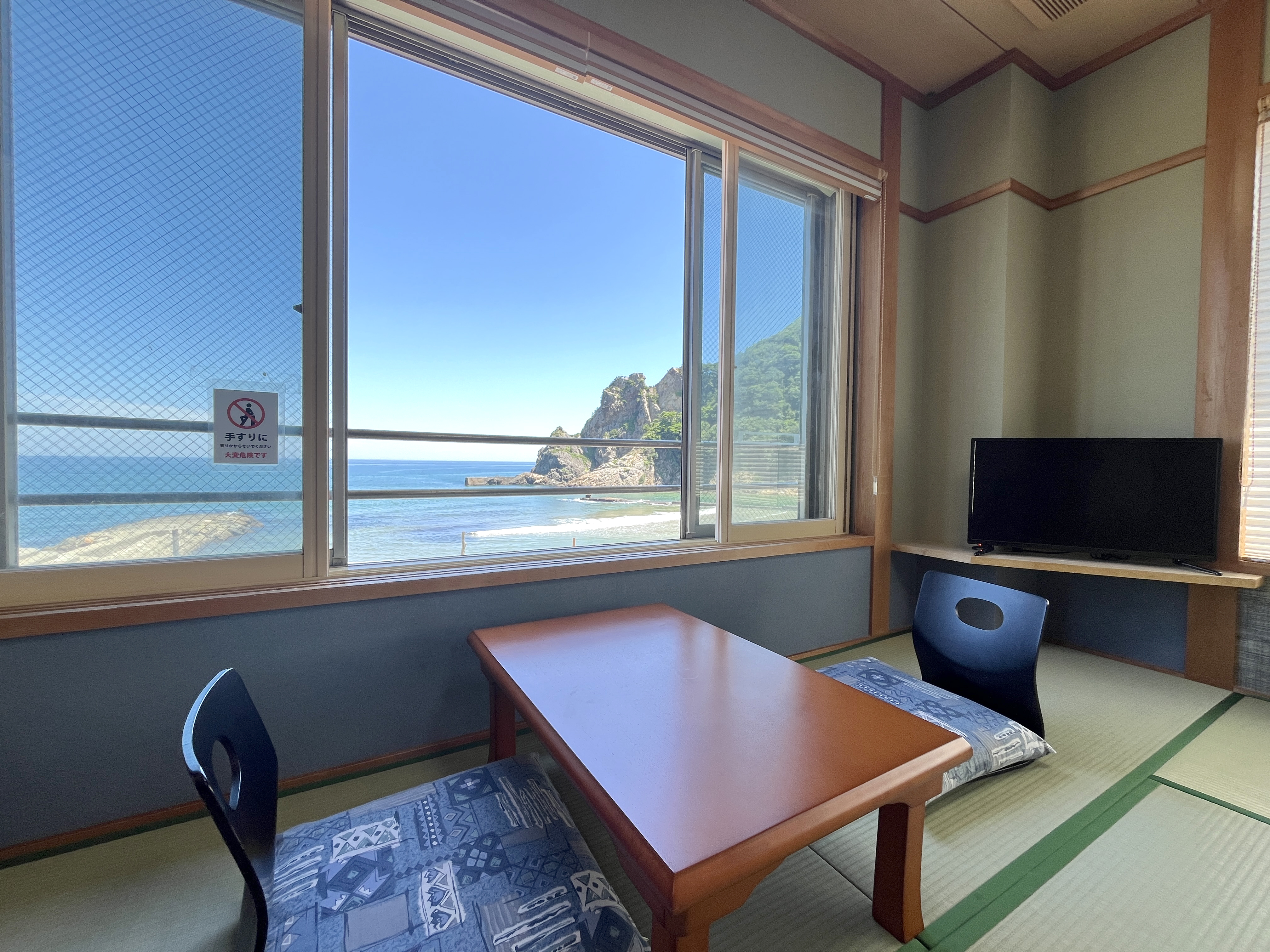 海の見える和室