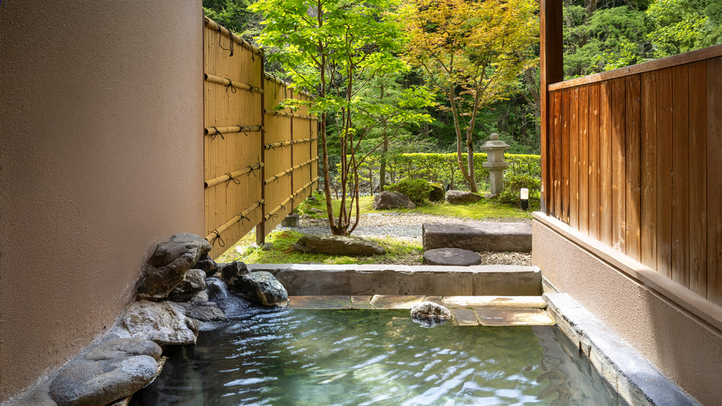 1階　庭園付和モダン