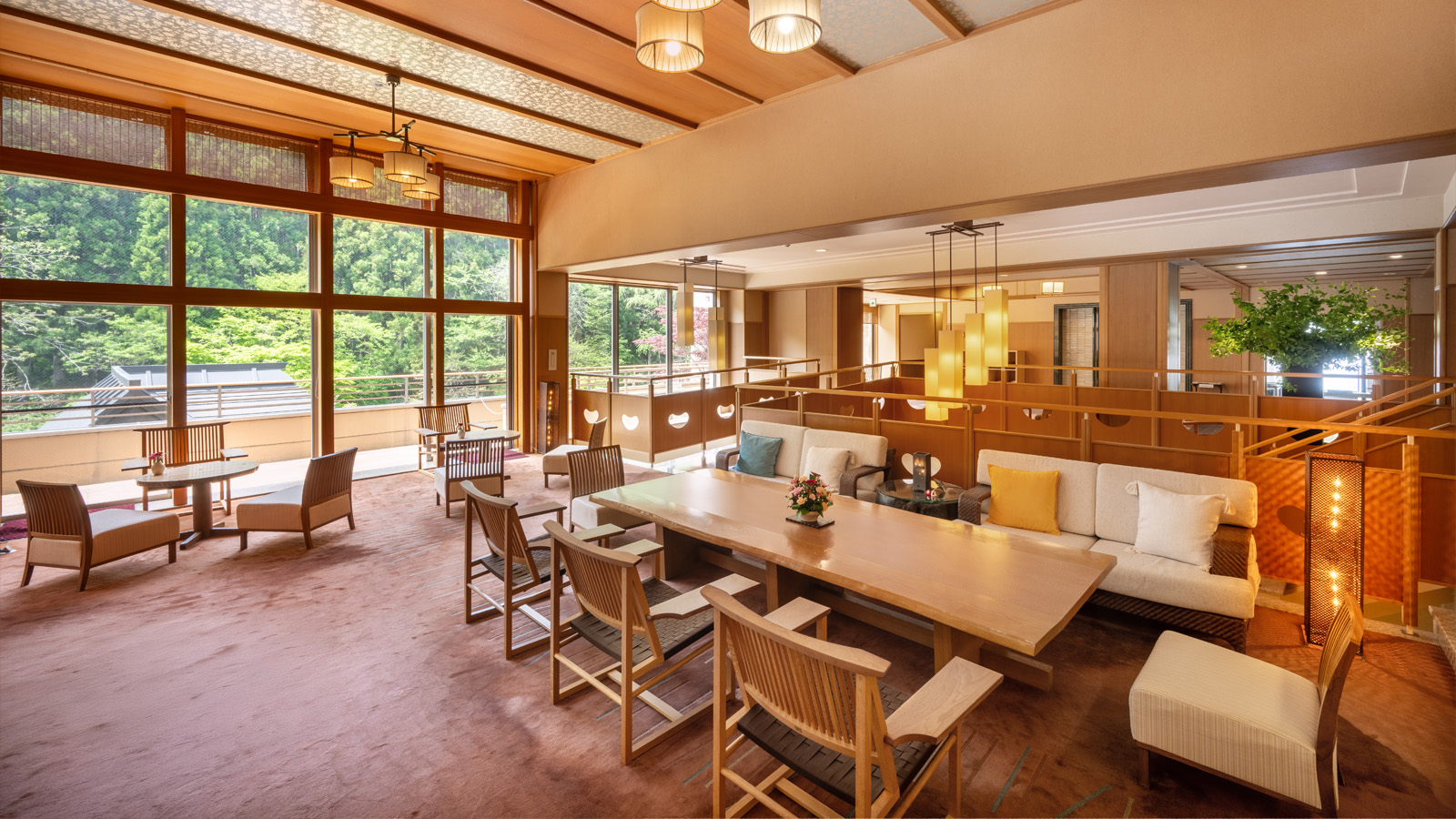 ロビー　ゆったりとした時間が流れる非日常と癒しの空間