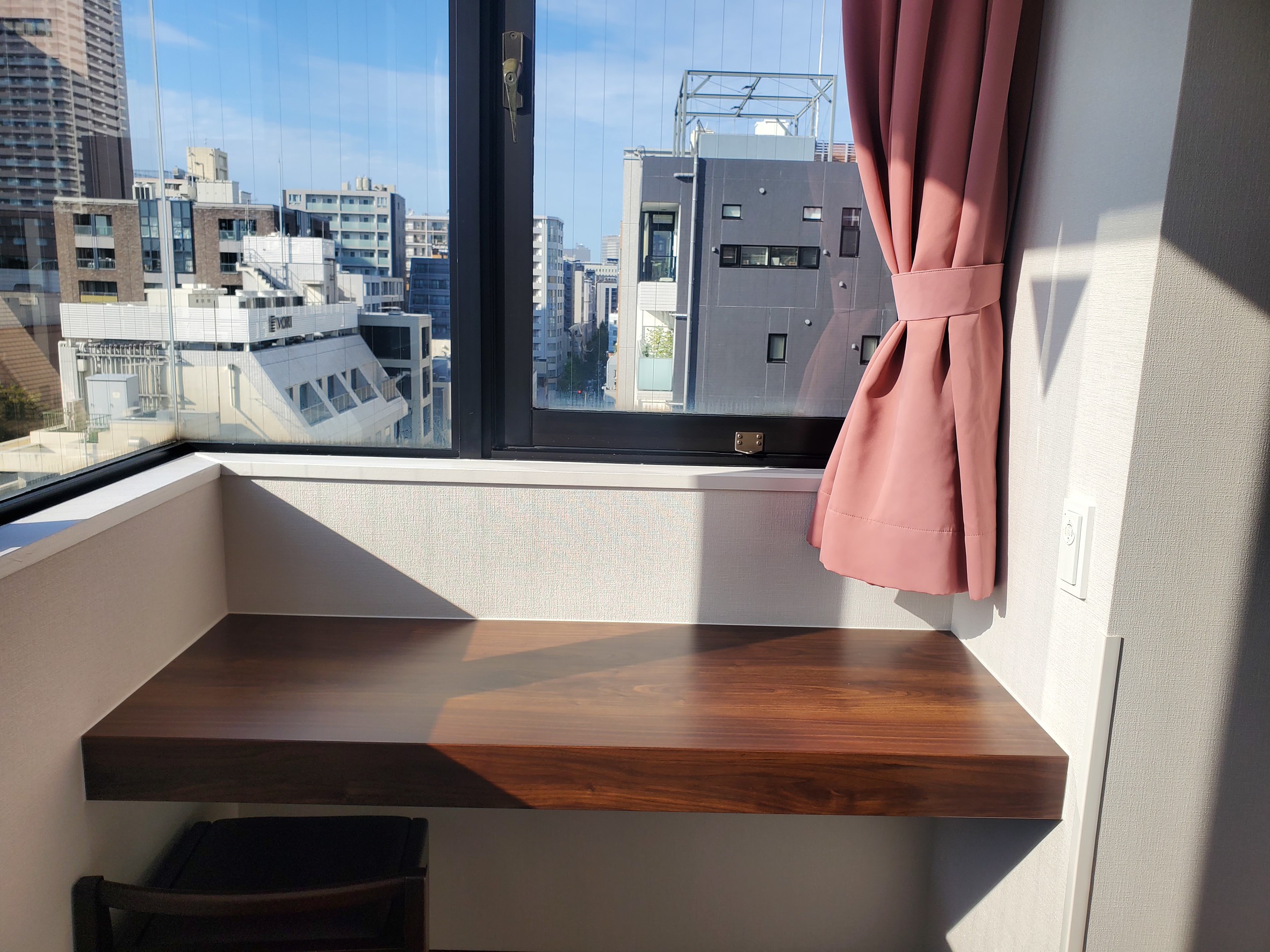 【客室】タイプB／デスク