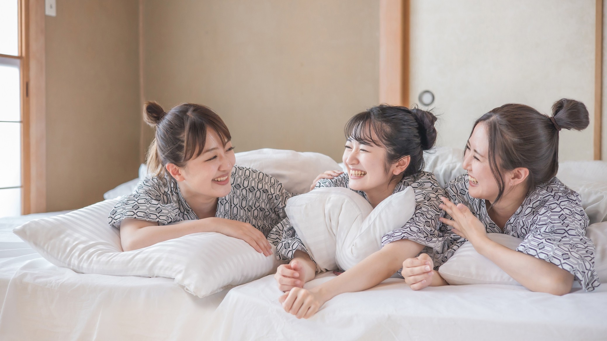【女子旅プラン】お部屋や温泉で恋バナしたり・・お友達や姉妹・母娘でのご旅行にぴったりです＜特典付き＞