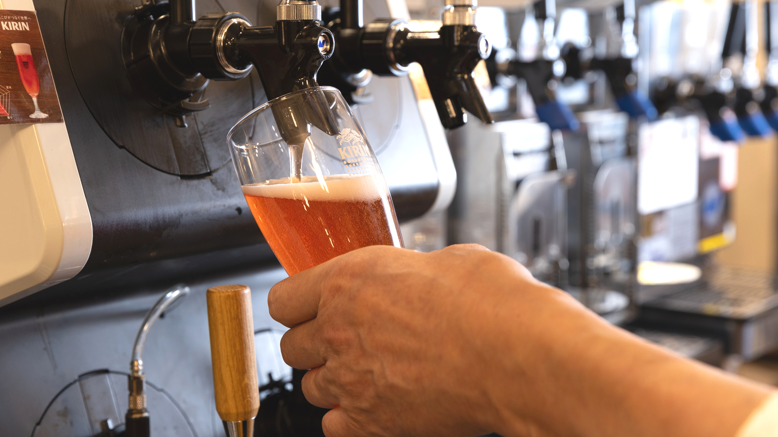 クラフトビールも飲み放題♪（夕朝食時お食事処でご利用いただけます）