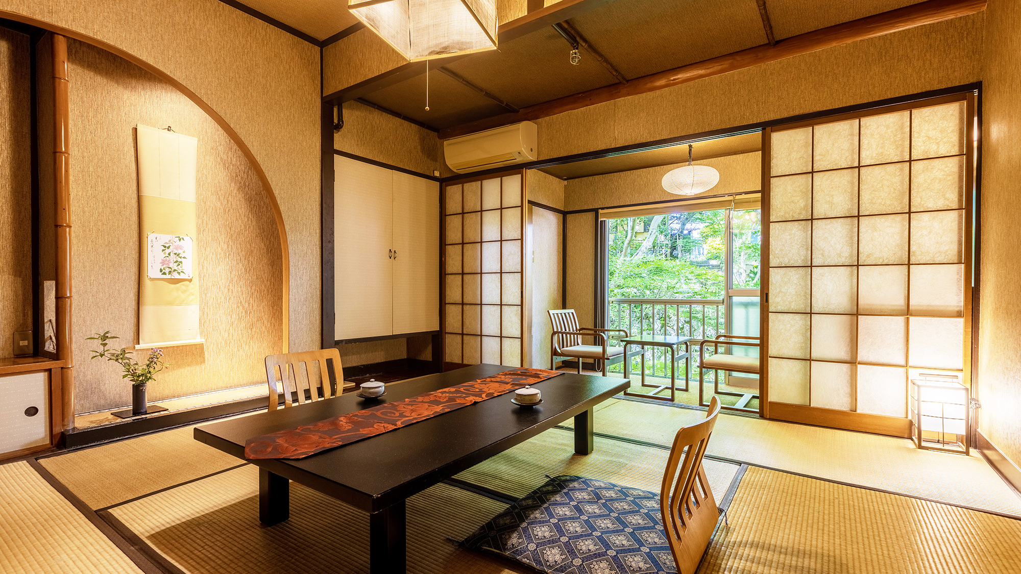 【客室イメージ】昭和レトロな雰囲気中で過ごす、どこか懐かしい時間