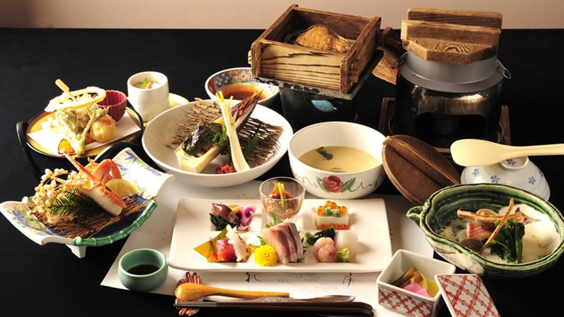 【秋の味覚・菊まつり会席】松茸×のどぐろ×鰤×ずわい蟹×新潟和牛など新潟秋味覚満載！（夕朝食付）