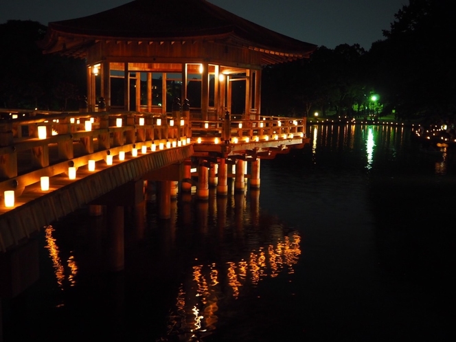 浮見堂（なら燈花会）