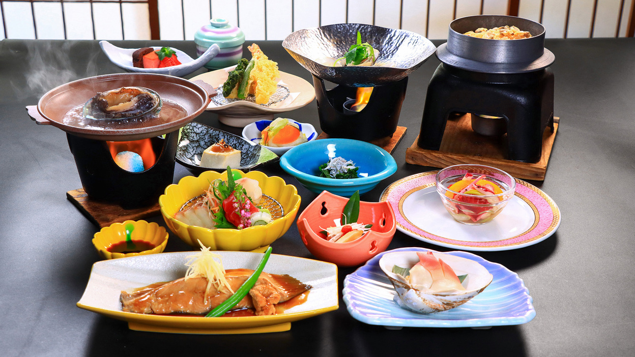 【お料理グレードアップ】メインはあわびの踊り焼き！松川浦の旬食材をいただく[花コースプラン]