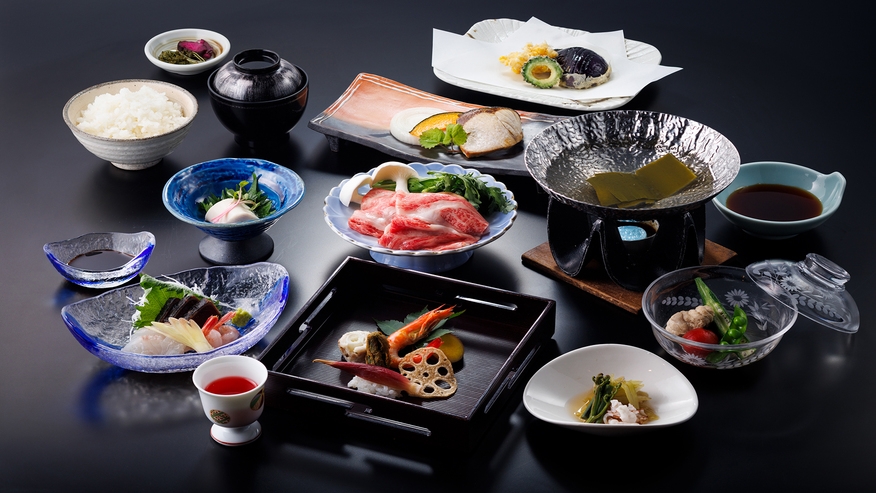 【夏のファミリー企画】夕朝食付｜小学生半額＆花火をプレゼント！里山での夏の想い出づくりはいかがですか