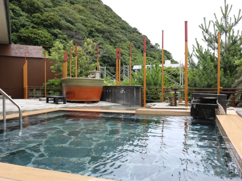 【11月〜1月料理フェア】マグロの旨味・桜エビの風味・エビの食感を楽しむ3種の彩りミニ海鮮丼フェア