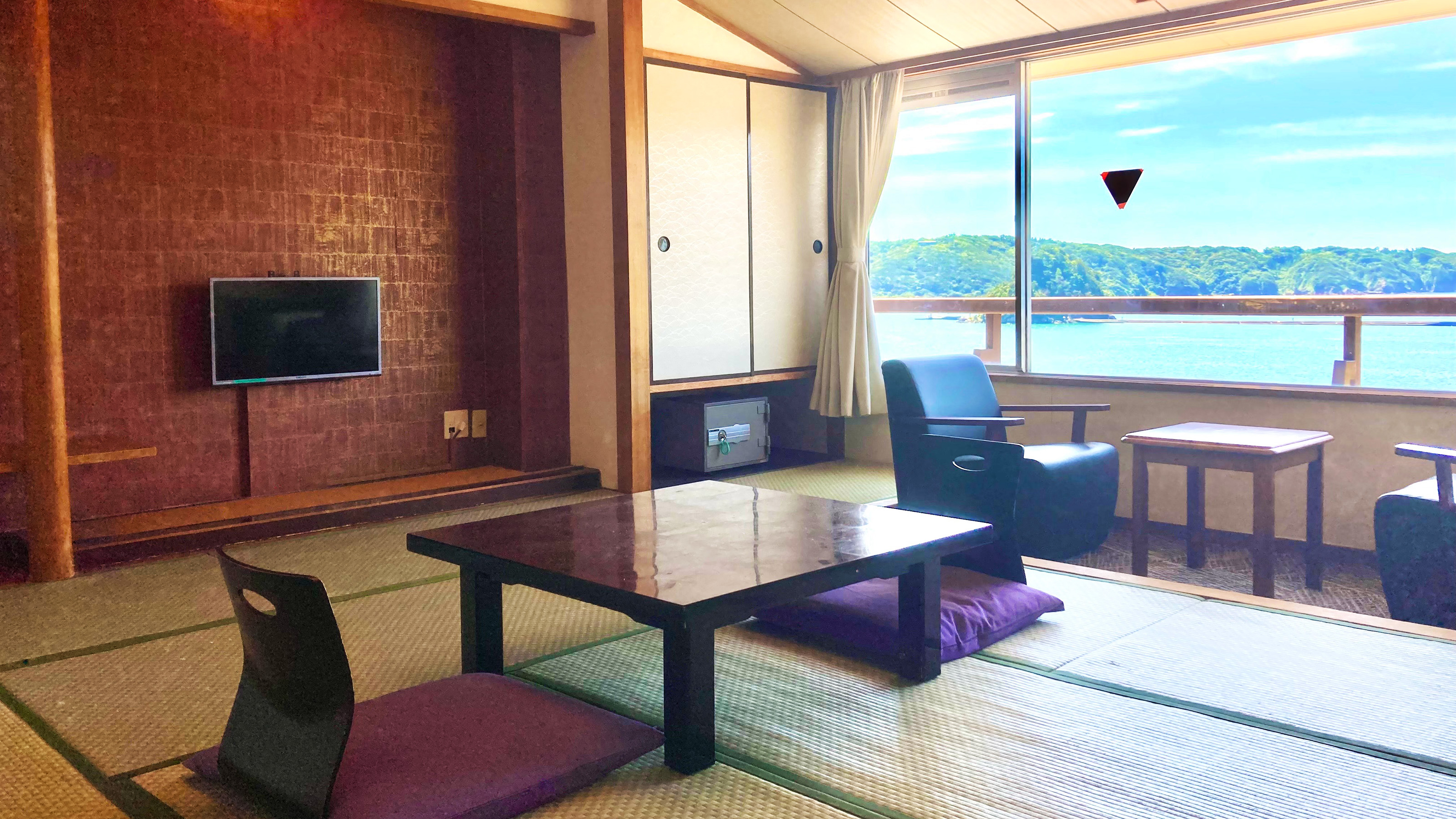 【海側】和室10畳一例