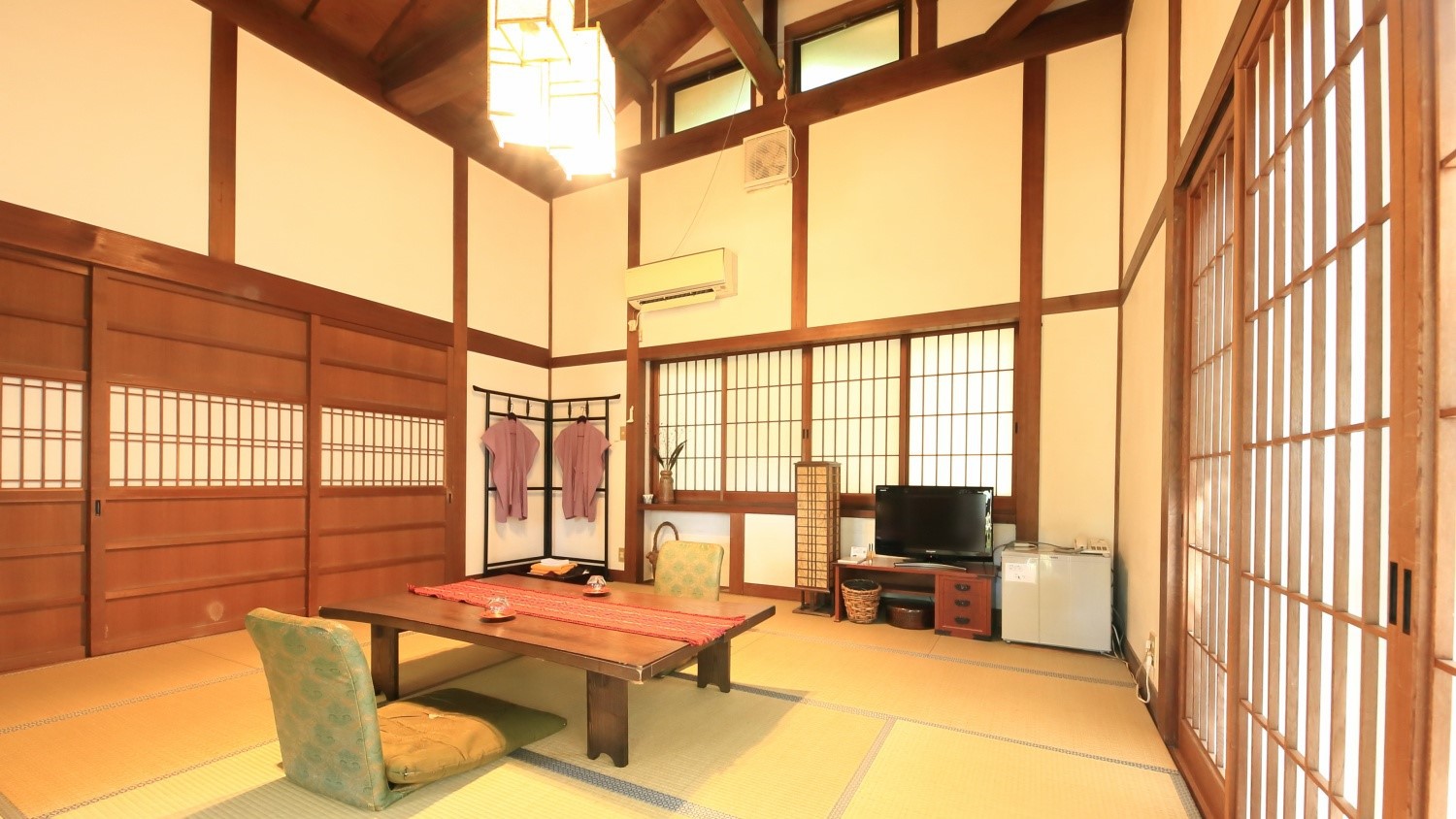 山荘／和室の一例「風」（山荘はどのお部屋になるかおまかせいただいております）