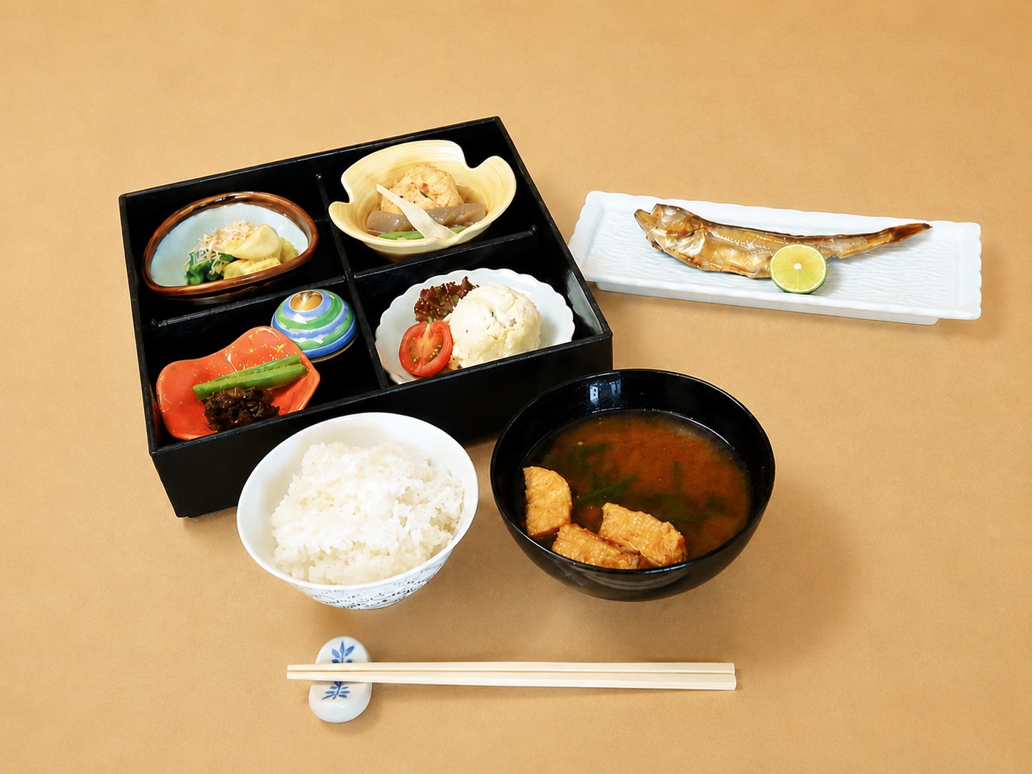 【現金払い限定＆直前割】＼風呂は外湯のみでお得／夕食は町中で！気軽に温泉旅★一泊朝食※外湯巡り券付き